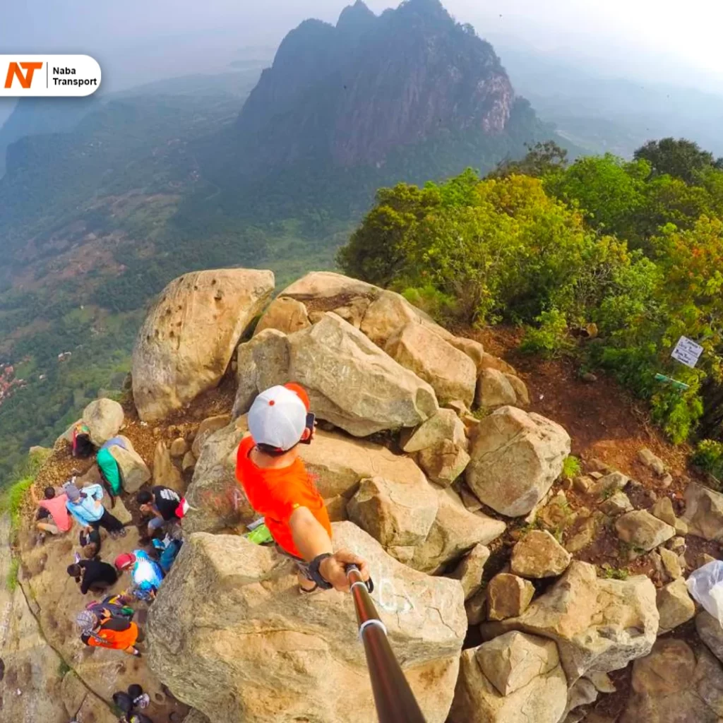 Desa Sajuta Batu - rental mobil purwakarta