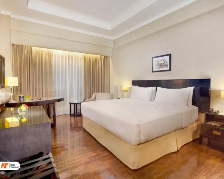 Bed Room by Royal Kuningan