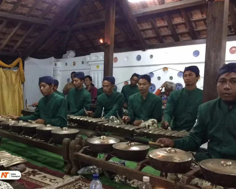 Gamelan SyahadatinSource by Liputan6.com