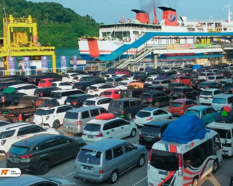 mobil naik kapal Feri