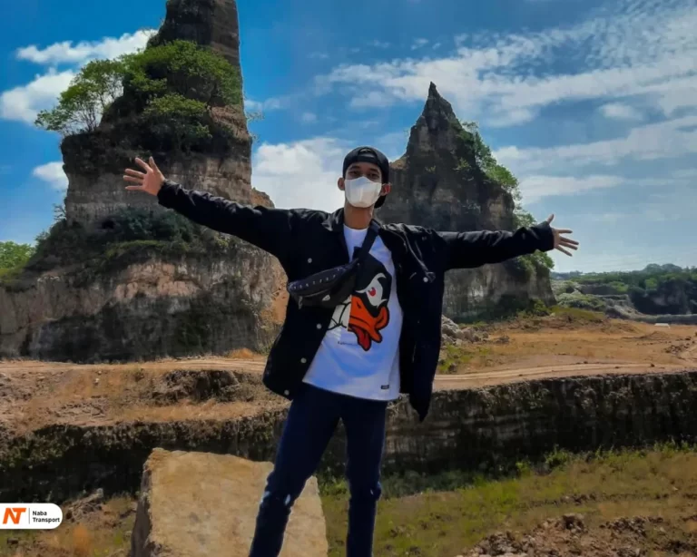 Spot FotoSource by Instagram @heendri_s