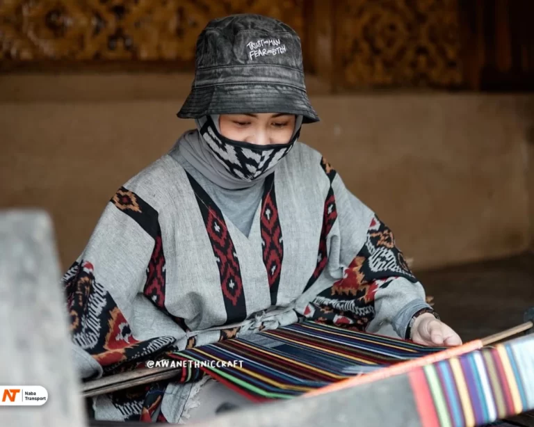 TenunSource by Instagram @awanethniccraft