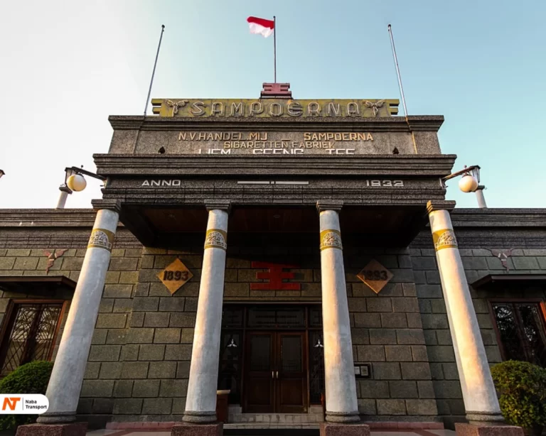 Gedung MuseumSource by Wikipedia