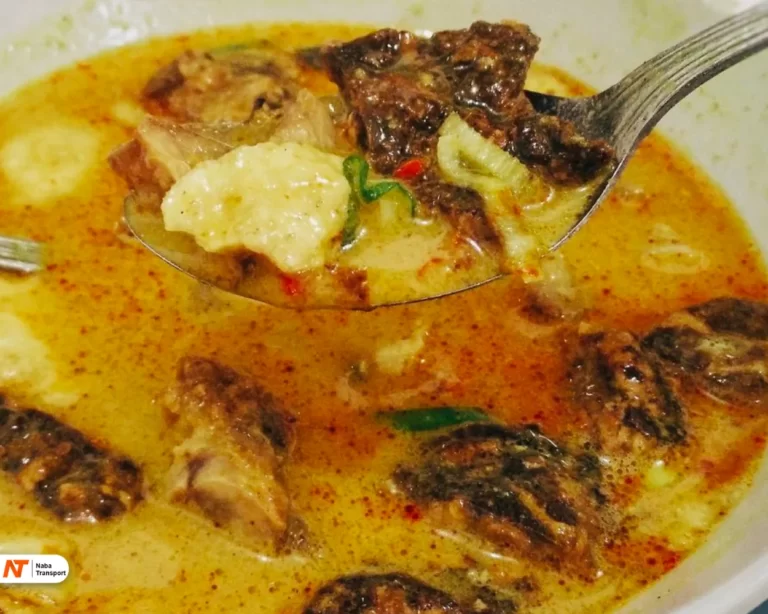 Kuah Soto Betawi H. Husein Source By Pergikuliner.com