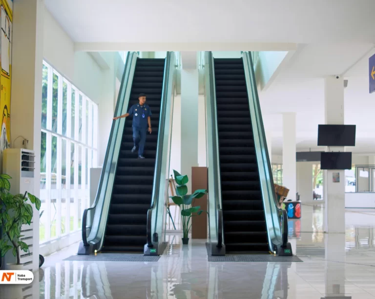 Eskalator Lantai 1 Terminal Herjamukti