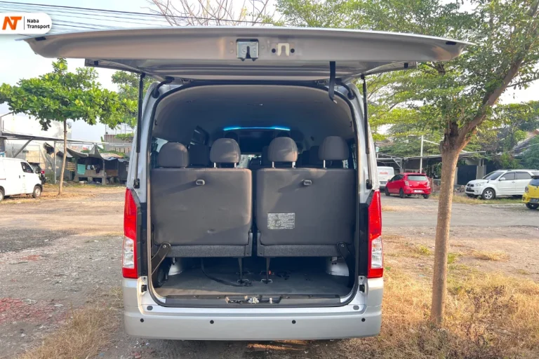 Bagasi - Toyota Hiace Premio