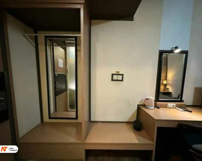 kamar gold room source by agoda.com